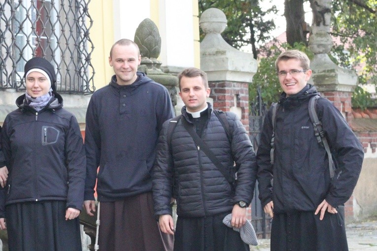Uroczystości jadwiżańskie 2016 - pielgrzymka kapłanów, seminarzystów, osób konsekrowanych