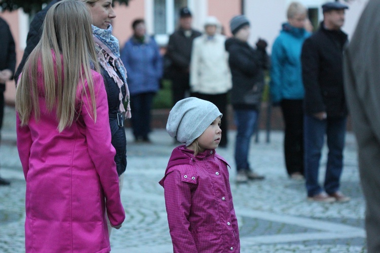 Uroczystości jadwiżańskie 2016 - pielgrzymka Trzebniczan do grobu św. Jadwigi 