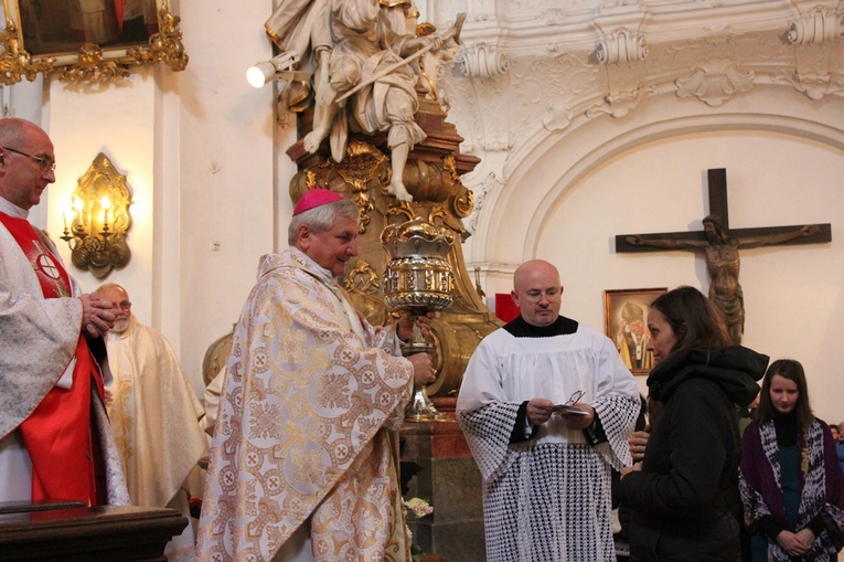 Uroczystości jadwiżańskie 2016 - pielgrzymka kobiet i rowerzystów