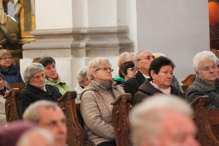 Uroczystości jadwiżańskie 2016 - pielgrzymka kobiet i rowerzystów