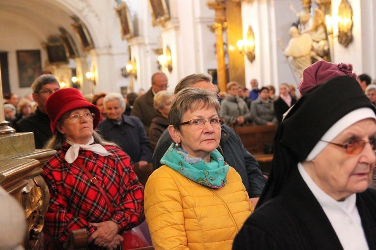 Uroczystości jadwiżańskie 2016 - pielgrzymka kobiet i rowerzystów