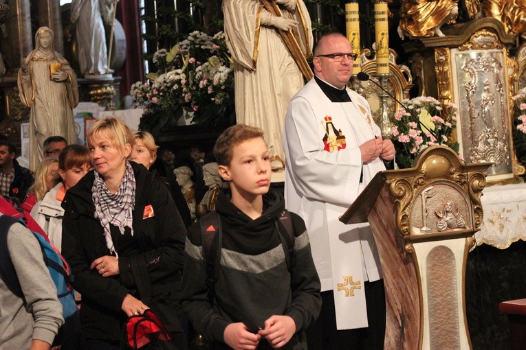 Pielgrzymka trzebnicka 11 - wejście