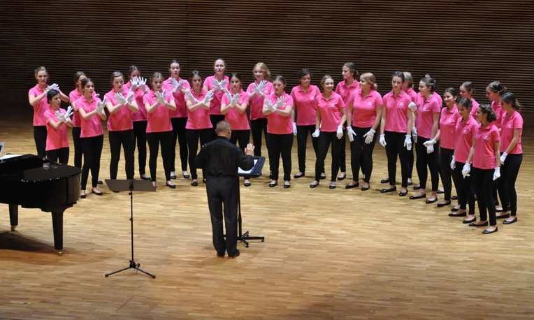 Złota Płyta dla Puellae Orantes