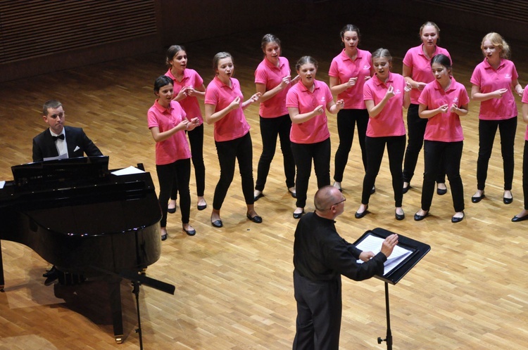 Złota Płyta dla Puellae Orantes