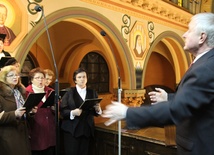 Podczas inauguracyjnej Mszy Świętej zaśpiewa chór katedralny pod dyrekcją Tadeusza Czerniawskiego
