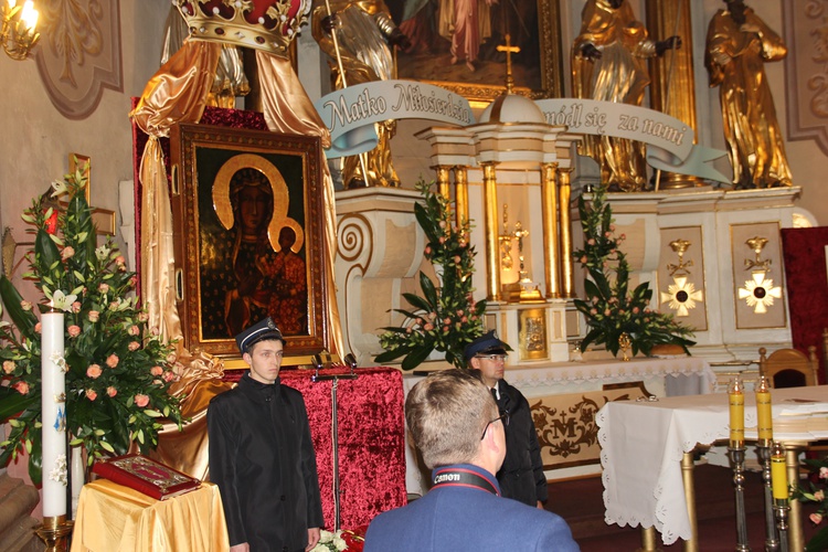 Powitanie ikony MB Częstochowskiej w Rawie Mazowieckiej