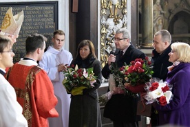 Wymagające życzenia dla biskupa