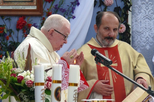 Kard. Gulbinowicz w obiektywie "Gościa"