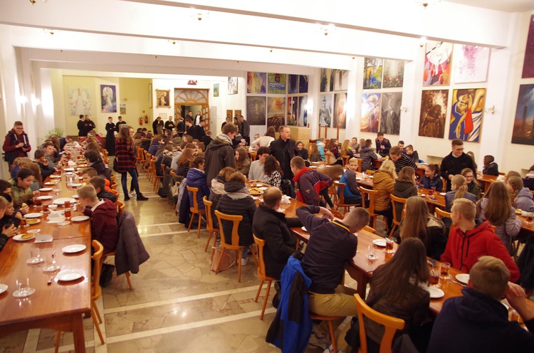 Czuwanie dla młodzieży w Tuchowie