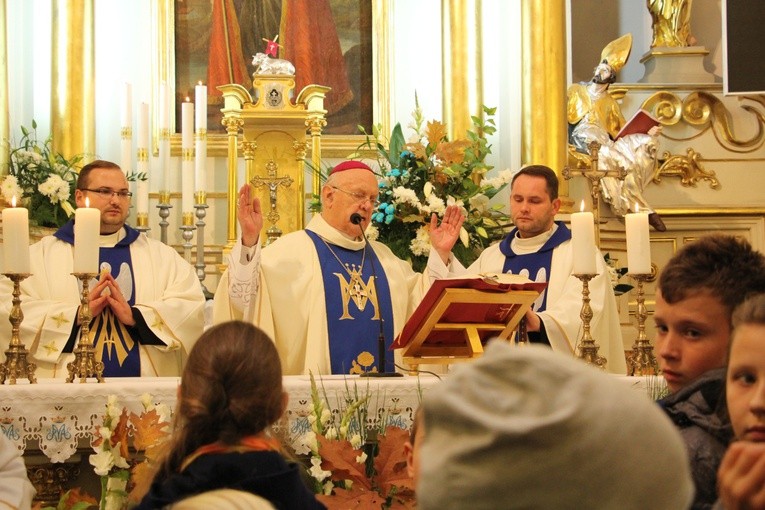 Powitanie ikony MB Częstochowskiej u oo. pasjonistów