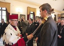 W czasie uroczystości odbyła się immatrykulacja studentów I roku oraz dokonano promocji licencjackich i doktorskich. Wykład inauguracyjny  pt. „Małżeństwo i rodzina w świetle Pisma Świętego” wygłosił o. prof. dr hab. Hugolin Langkammer OFM.