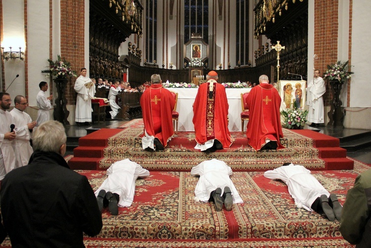 Święcenia diakonatu w katedrze