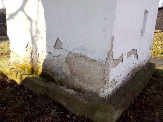 Remont kapliczki w Swoszowej