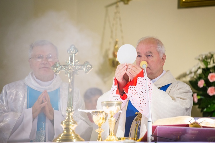 Nabożeństwo fatimskie w Woli Rzędzińskiej