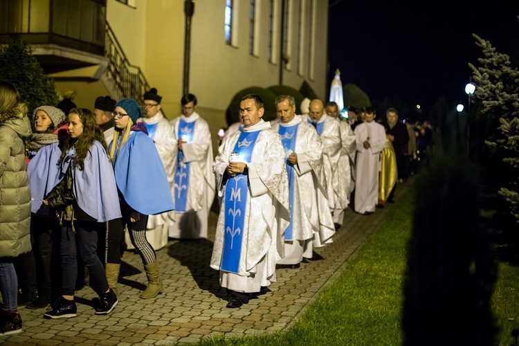 Nabożeństwo fatimskie w Woli Rzędzińskiej