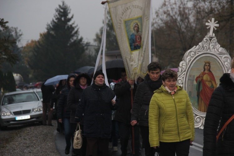 Powitanie ikony MB Częstochowskiej w Kurzeszynie