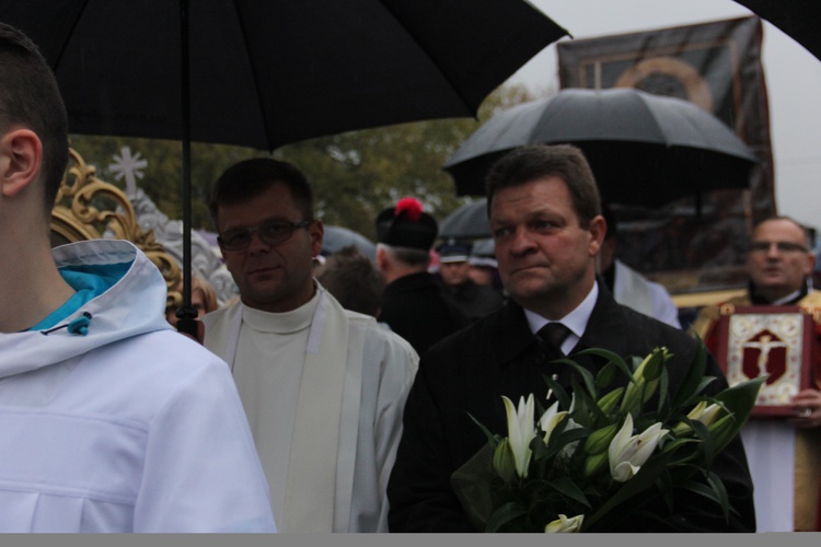 Powitanie ikony MB Częstochowskiej w Kurzeszynie