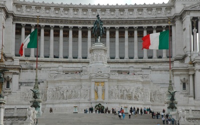 Włochy: Chcą przywrócenia wolnego w katolickie święta