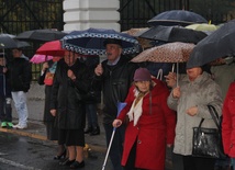 Powitanie ikony MB Częstochowskiej w parafii św. Jakuba w Skierniewicach