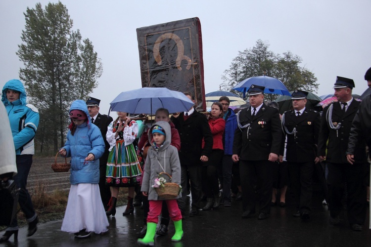 Powitanie ikony MB Częstochowskiej w Stachlewie