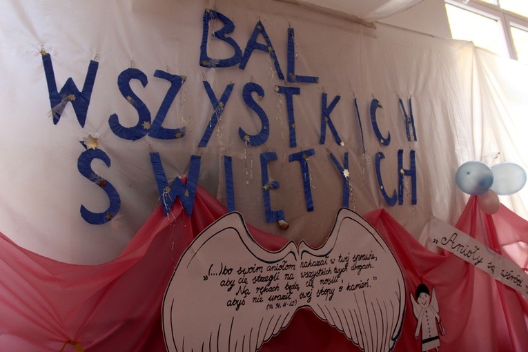 Bal Wszystkich Świętych w Brzeziej Łące