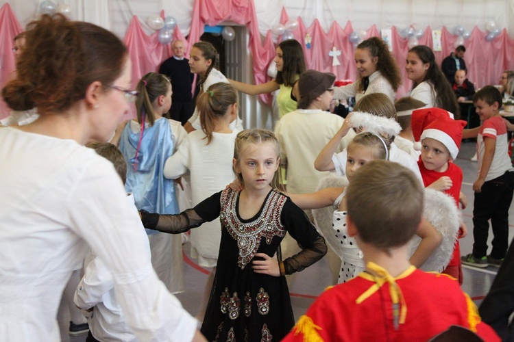 Bal Wszystkich Świętych w Brzeziej Łące