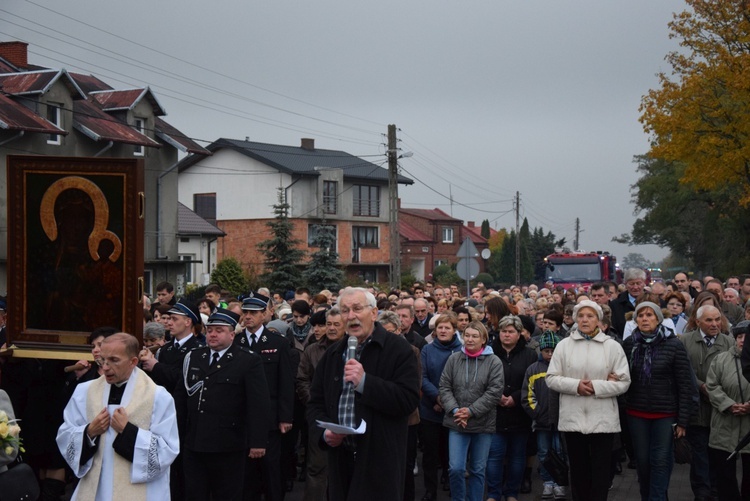 Powitanie ikony MB Częstochowskiej w Makowie