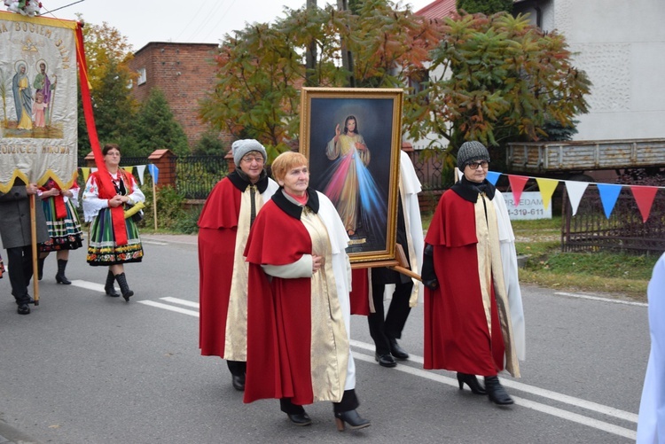 Powitanie ikony MB Częstochowskiej w Makowie