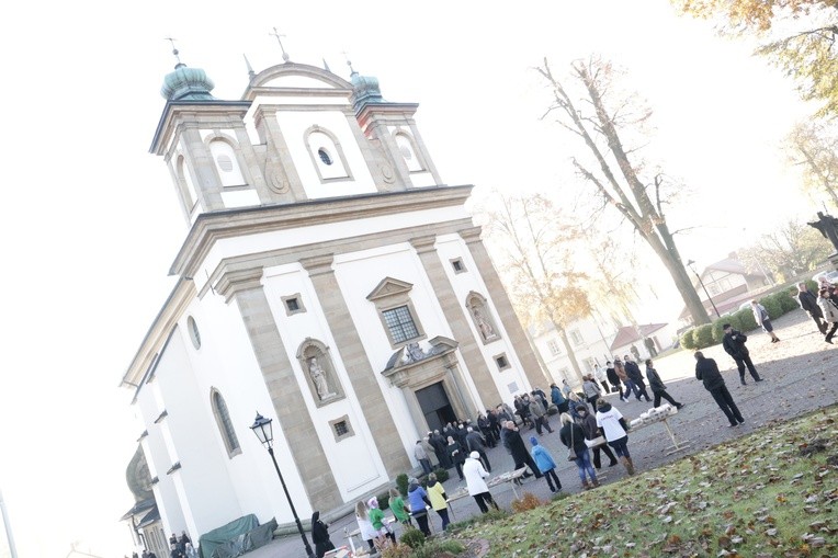 Kiermasz misyjny w Nowym Wiśniczu