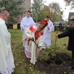 Wprowadzenie relikwii św. Jana Pawła II i św. Maksymiliana do archikolegiaty w Tumie