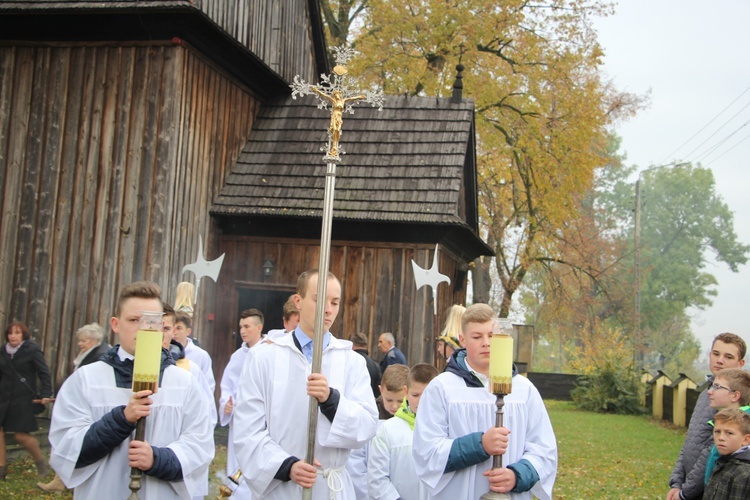 Wprowadzenie relikwii św. Jana Pawła II i św. Maksymiliana do archikolegiaty w Tumie