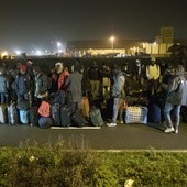 Ewakuacja obozu migrantów w Calais