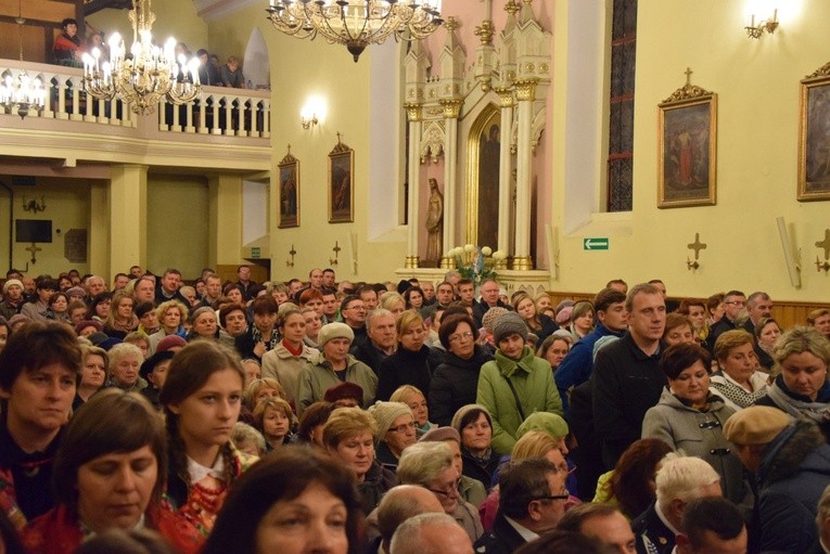 Powitanie ikony MB Częstochowskiej w Lipcach Reymontowskich
