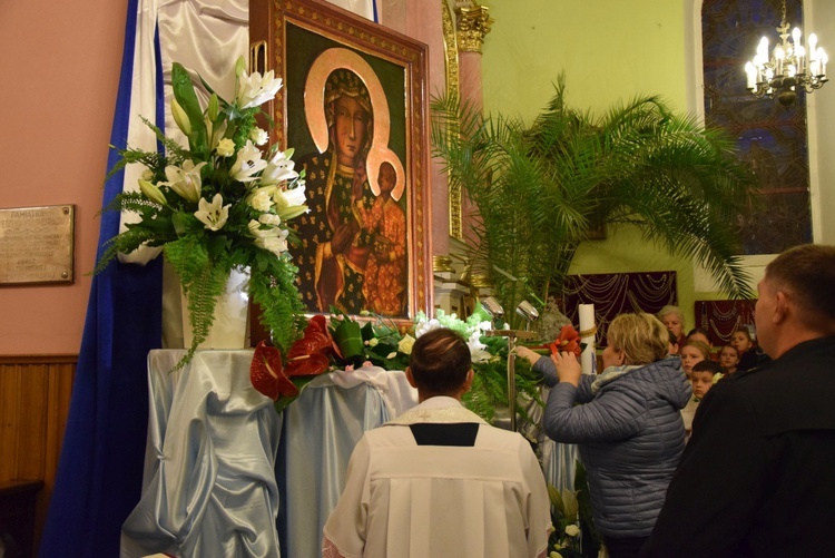 Powitanie ikony MB Częstochowskiej w Lipcach Reymontowskich