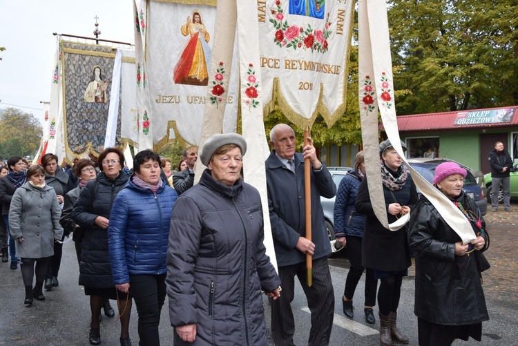 Powitanie ikony MB Częstochowskiej w Lipcach Reymontowskich