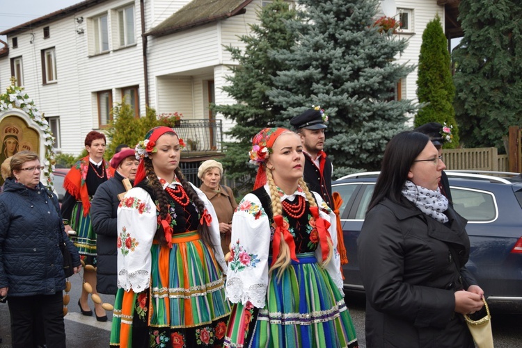 Powitanie ikony MB Częstochowskiej w Lipcach Reymontowskich