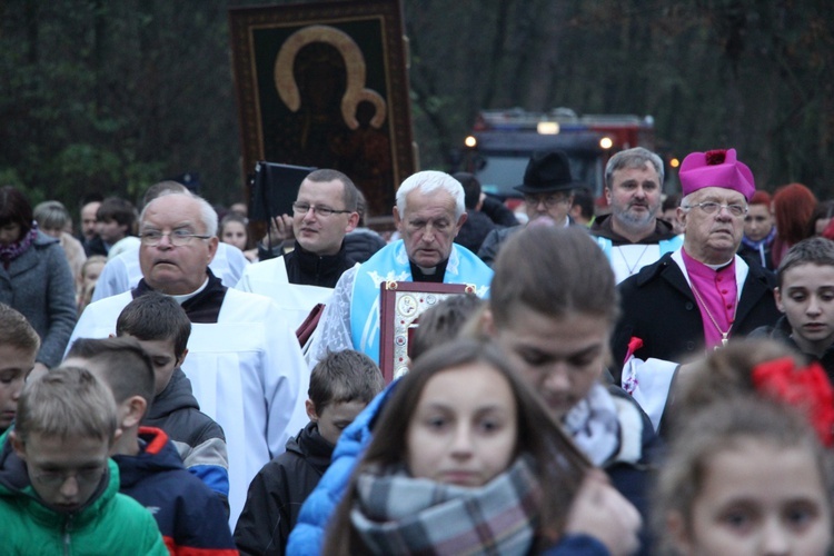 Powitanie ikony MB Częstochowskiej w Słupi