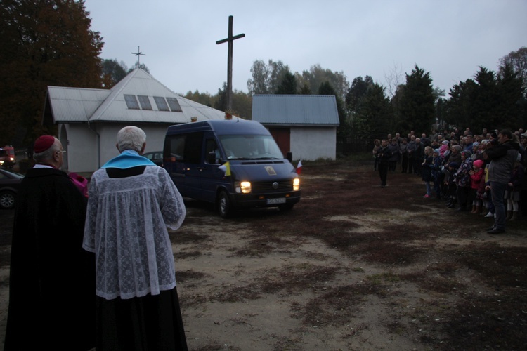 Powitanie ikony MB Częstochowskiej w Słupi