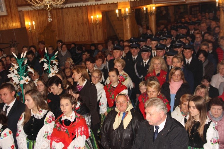Powitanie ikony MB Częstochowskiej w Janisławicach