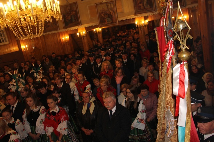 Powitanie ikony MB Częstochowskiej w Janisławicach