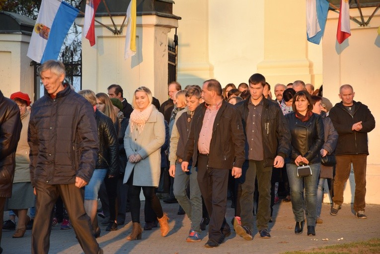 Powitanie ikony MB Częstochowskiej w Żelaznej