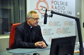 Bp Dajczak: nie potępiam nikogo kto myśli inaczej