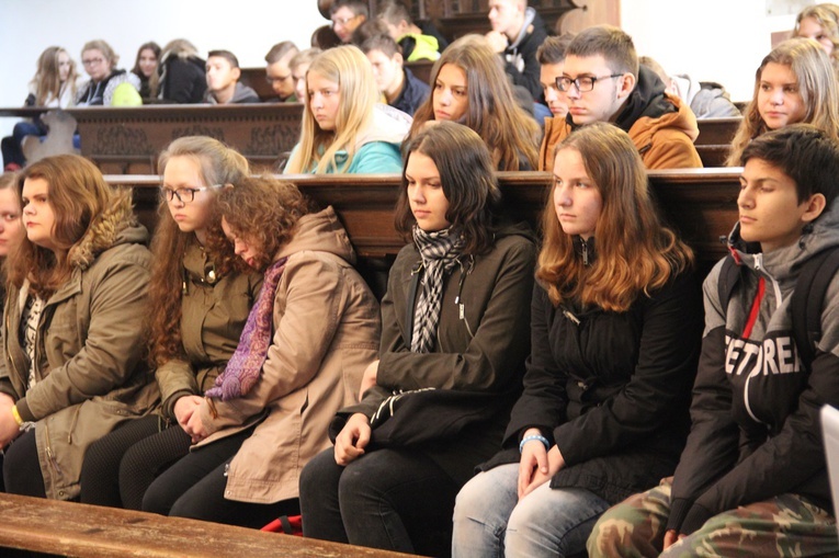 VIII Pielgrzymka Gimnazjalistów do Henrykowa