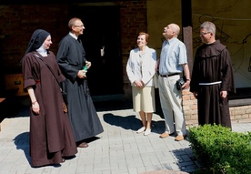 Franciszek o relacjach biskupi-zakony: potrzeba wzajemności