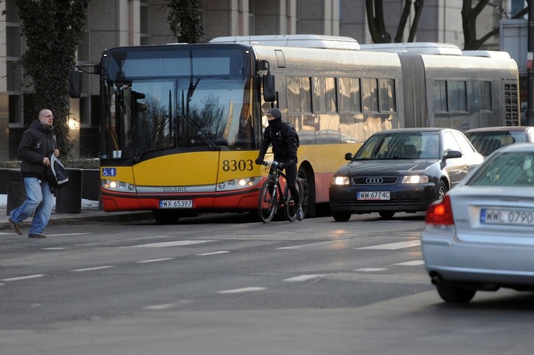 Komunikacja miejska na wrocławskie cmentarze