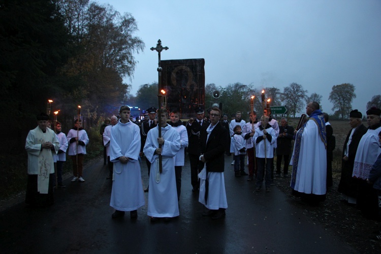 Powitanie ikony MB Częstochowskiej w Starej Rawie