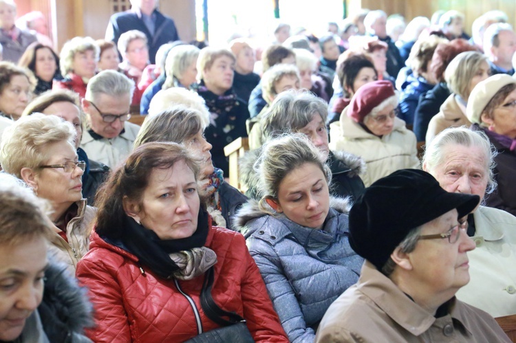 Misyjne spotkanie róż różaćowych