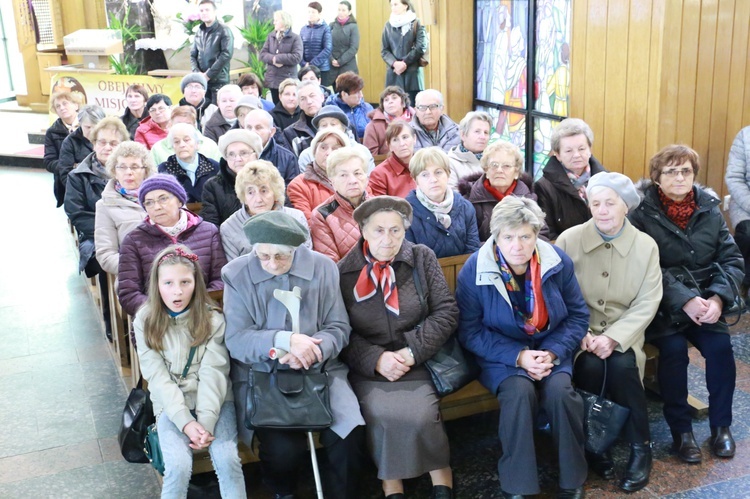 Misyjne spotkanie róż różaćowych