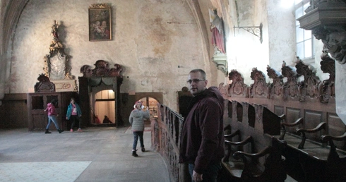 Lubomierz czeka nocą