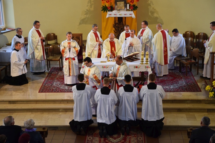 Obłóczyny w Wyższym Seminarium Duchownym w Łowiczu